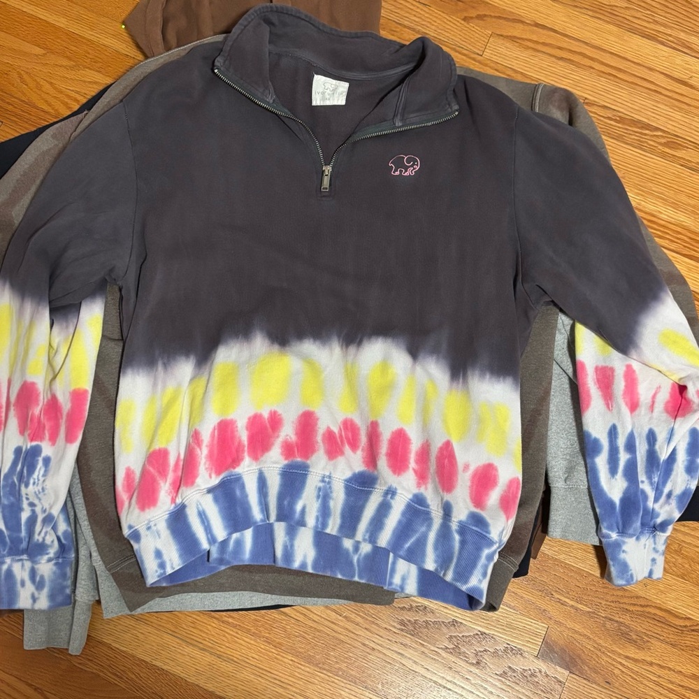 Ivory Ella Women's Tie-Dye Zip-Up Sweater - Black, Yellow, Red, Blue